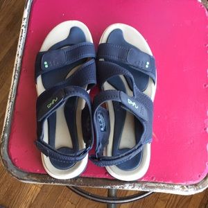 Ryka women’s water sandal size 10